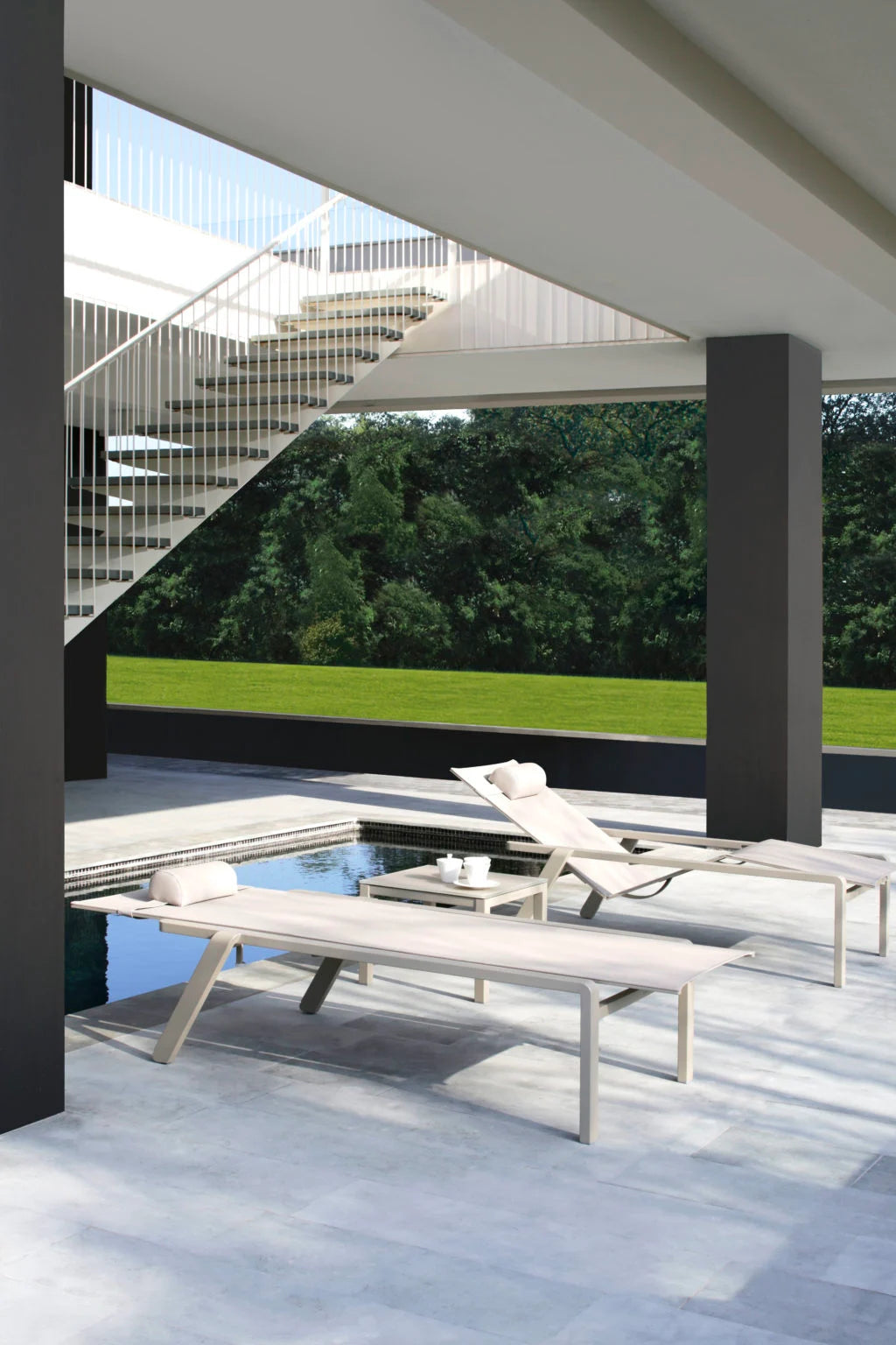 Royal Botania Alura ALR195T Chaise longue Lounger empilable