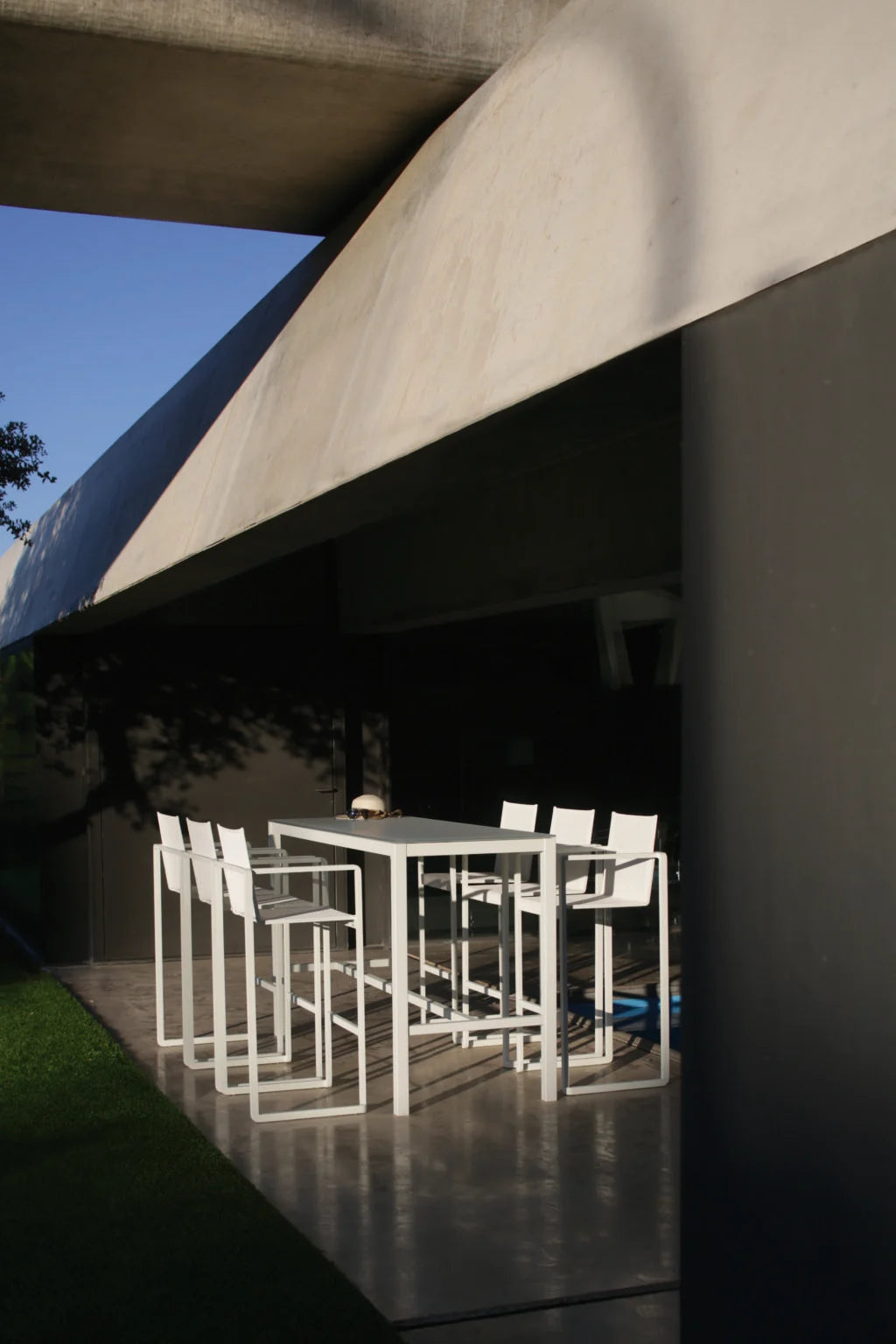 Royal Botania Alura ALR43T Tabouret haut de bar empilable