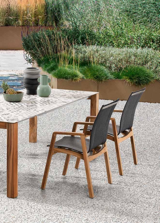 SIT Mobilia Mael Fauteuil repas Teck