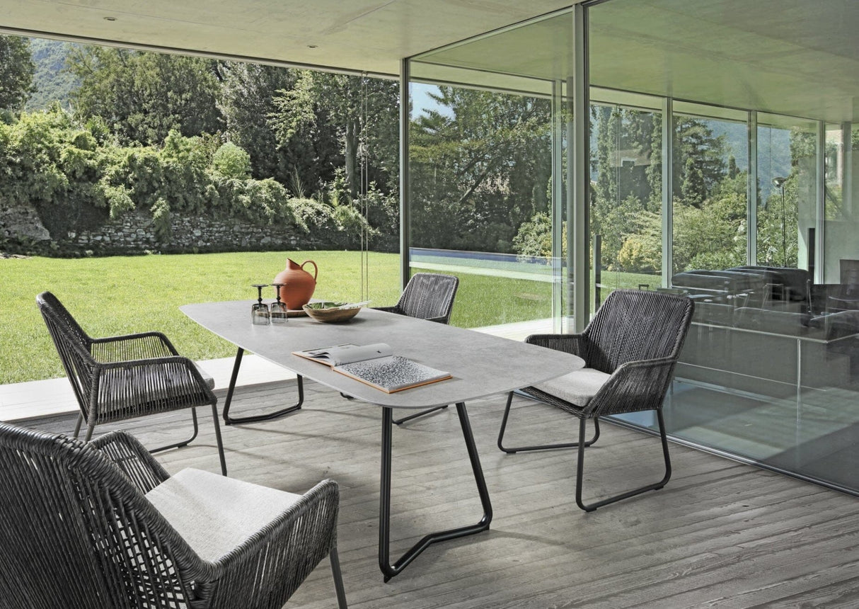 SIT Mobilia Table Jura pieds Delemont 220x100cm
