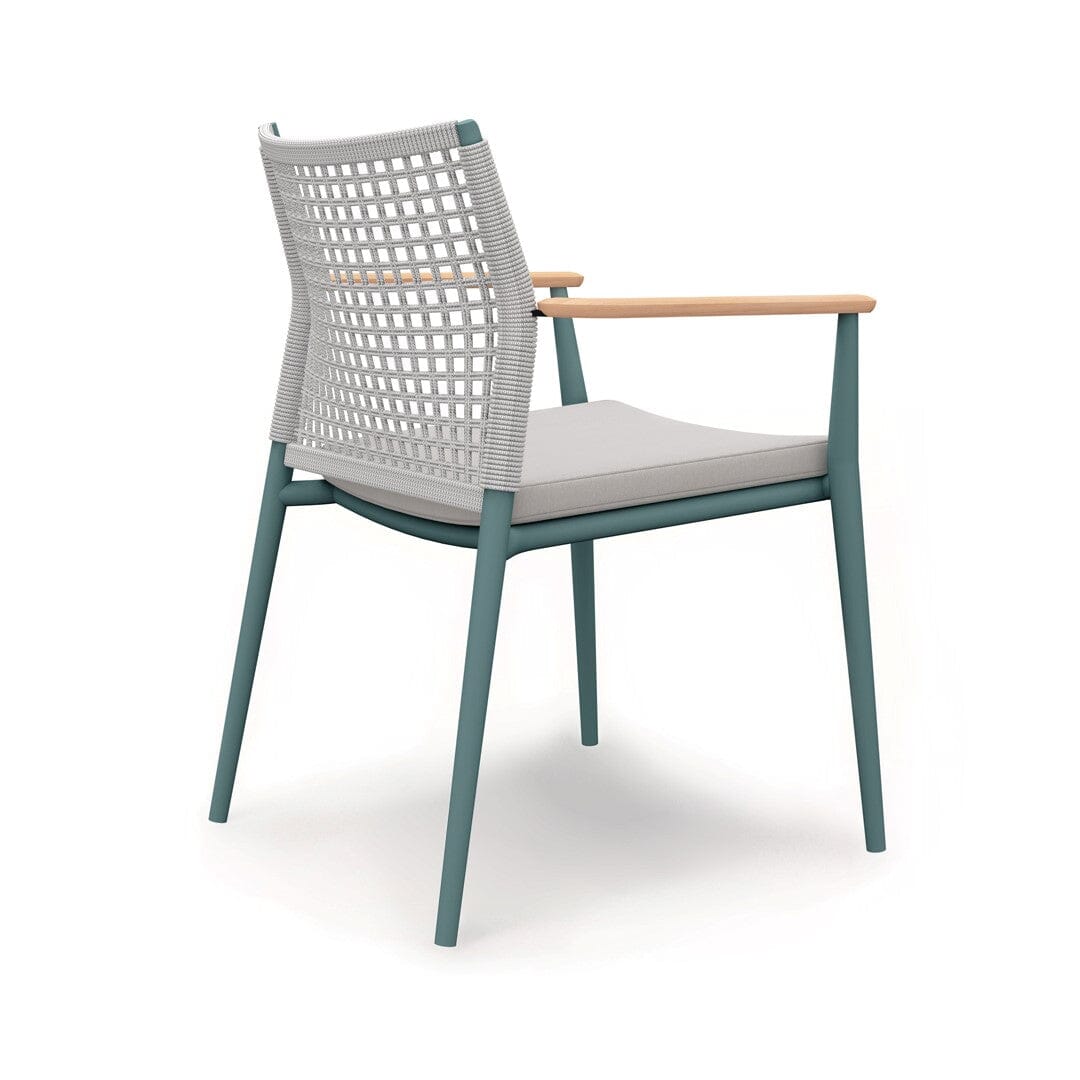 Solpuri Vera Fauteuil empilable - Accoudoirs teck - avec Coussin d'assise - Alu petrol / String Flex White grey