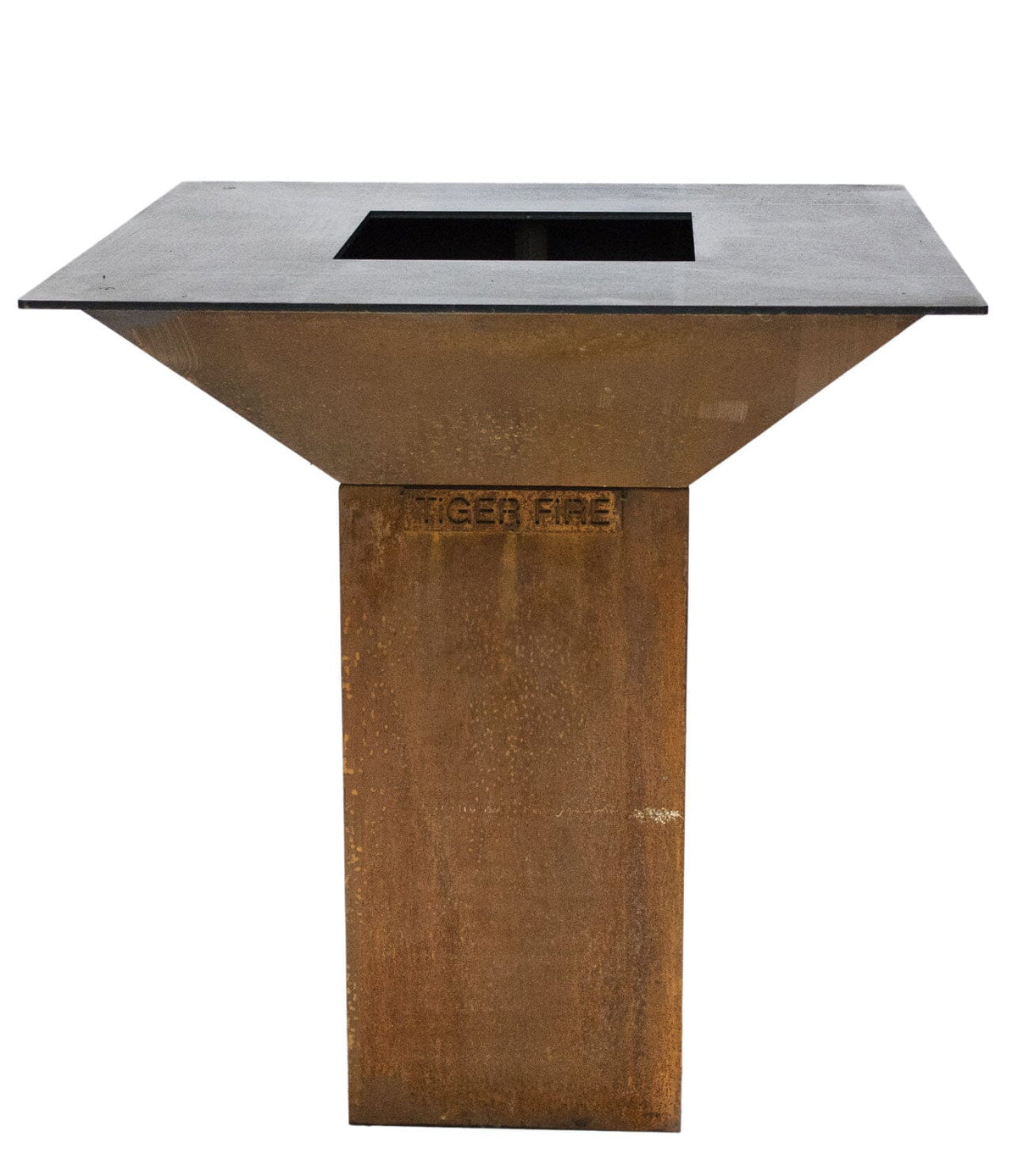 Tiger Fire 100 Square Corten Foyer Brasero carré 100x100cm H: 106cm