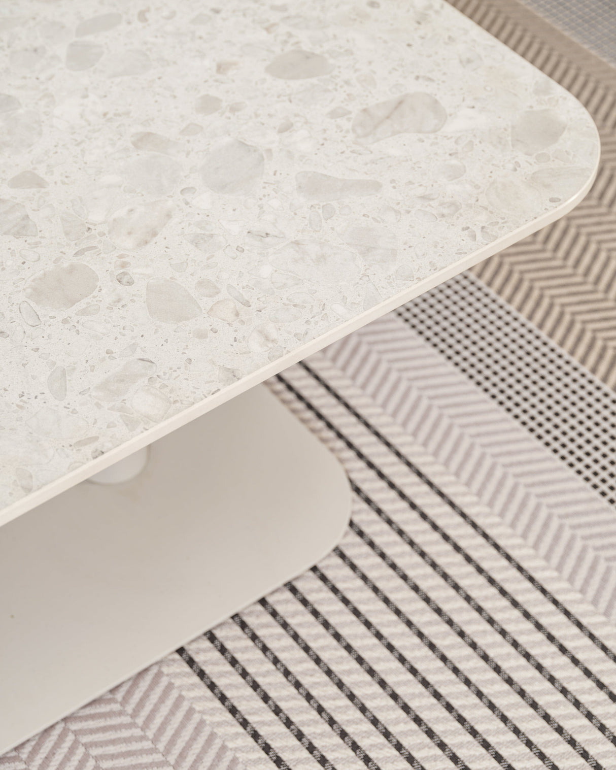 Vincent Sheppard Kodo Table basse 129x45cm