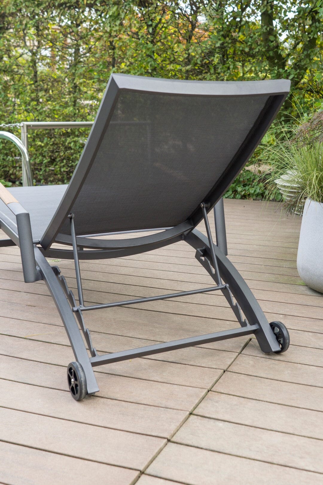 Zebra Fly Chaise longue empilable