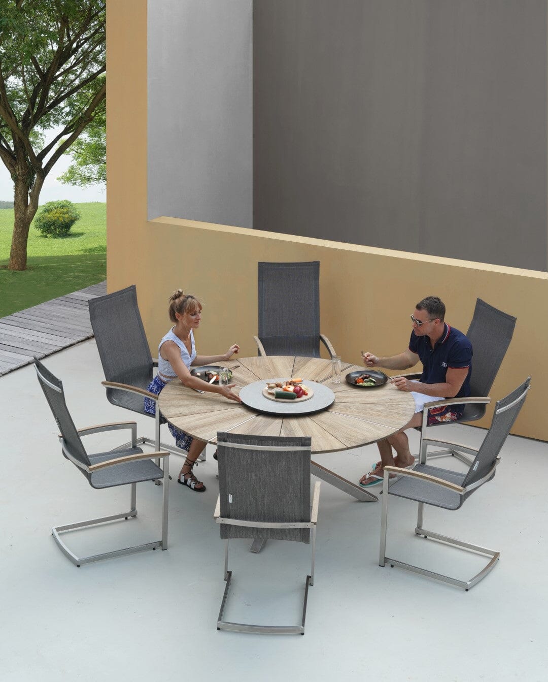 Zebra Oryx Edge Table repas Ø160 cm Plateau avec champ suisse