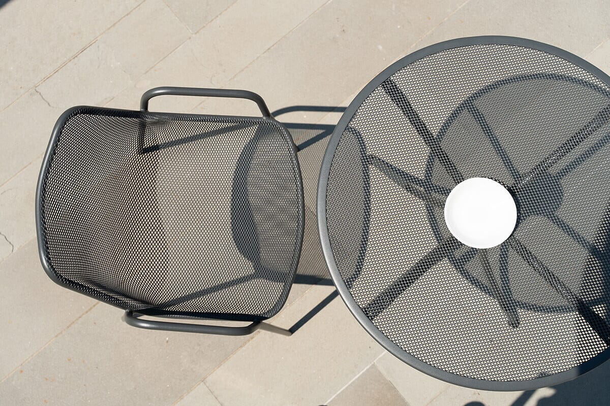 Emu 1801 Combo Table repas 80x80cm Plateau perforé 