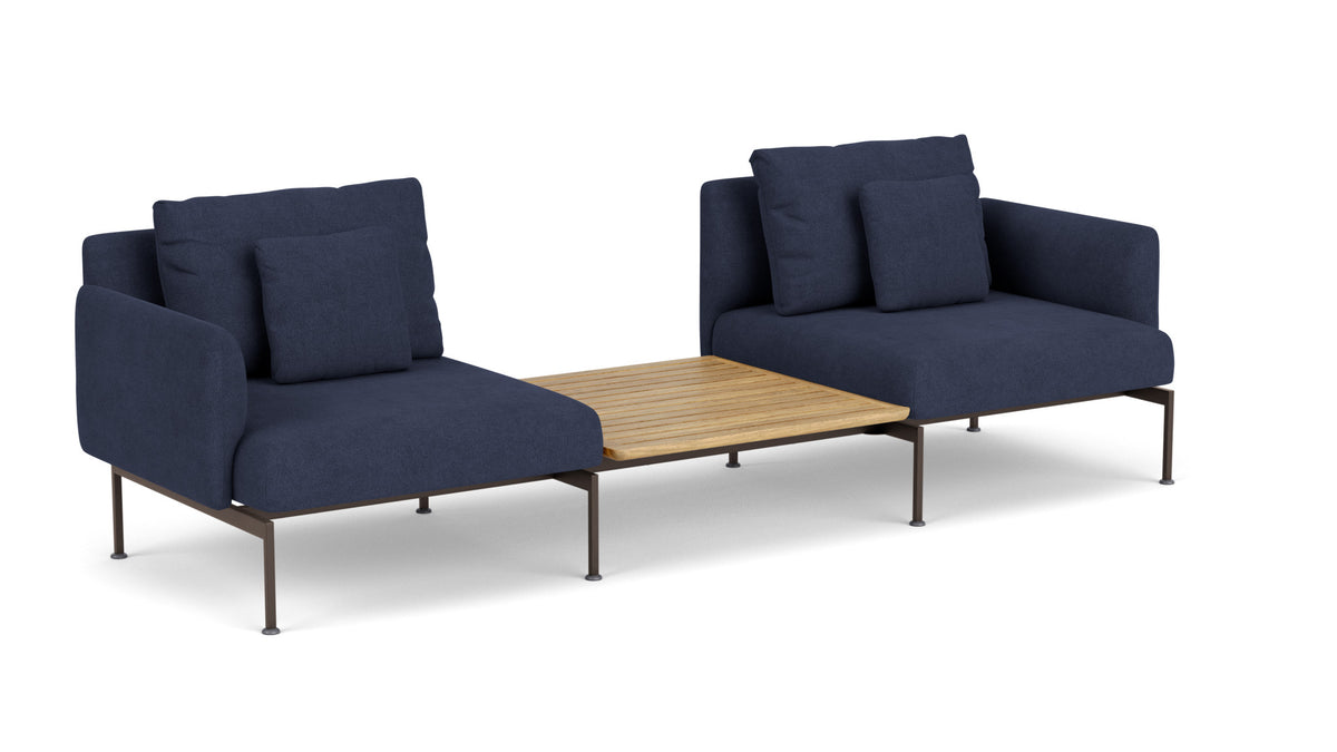 Barlow Tyrie Layout Deep Seating Companion Set - with Low Arms (two 1LYMB1 with low arms et bridging table 2LYB08) - avec coussins Armature Forge Grey Indigo 18017