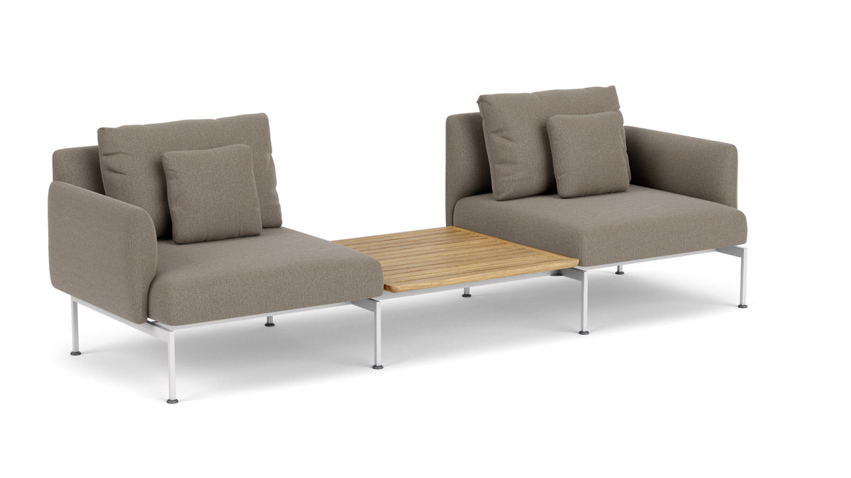 Barlow Tyrie Layout Deep Seating Companion Set - with Low Arms (two 1LYMB1 with low arms et bridging table 2LYB08) - avec coussins Armature Arctic White Carbon Beige 10065