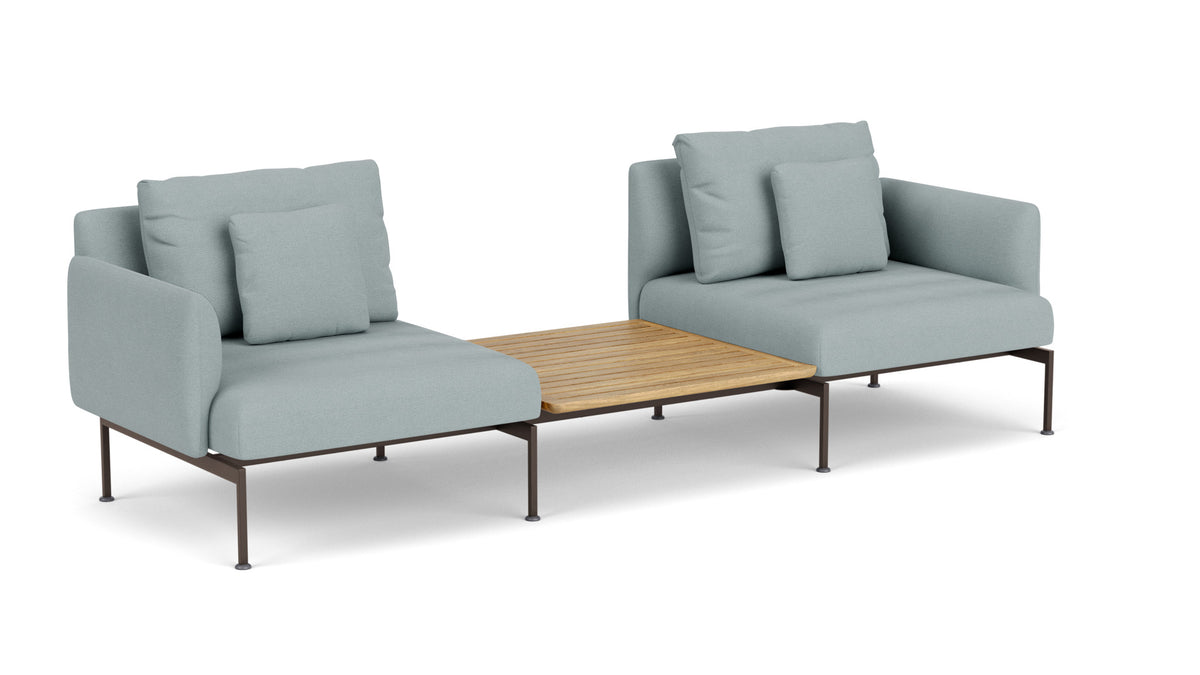 Barlow Tyrie Layout Deep Seating Companion Set - with Low Arms (two 1LYMB1 with low arms et bridging table 2LYB08) - avec coussins Armature Forge Grey Frosty Chine 10025