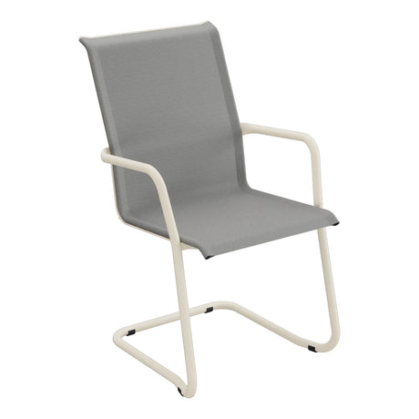 Schaffner Locarno Fauteuil Cantilever empilable – Gris 20 / Sable Pastel 15
