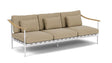 Barlow Tyrie Aura Deep Seating Canapé 3 places accoudoirs teck avec coussins Armature Artic White Heather Beige 5476V Laminé Waterproof 