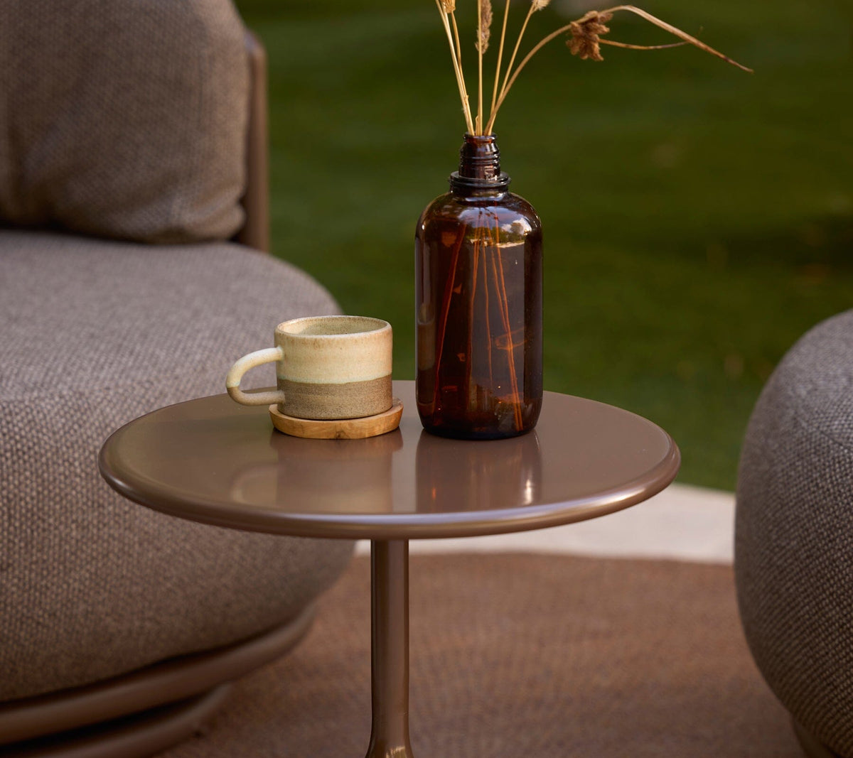 Cane-line Glaze Plateau de Table Glazed Lava Stone rond Ø 45cm 
