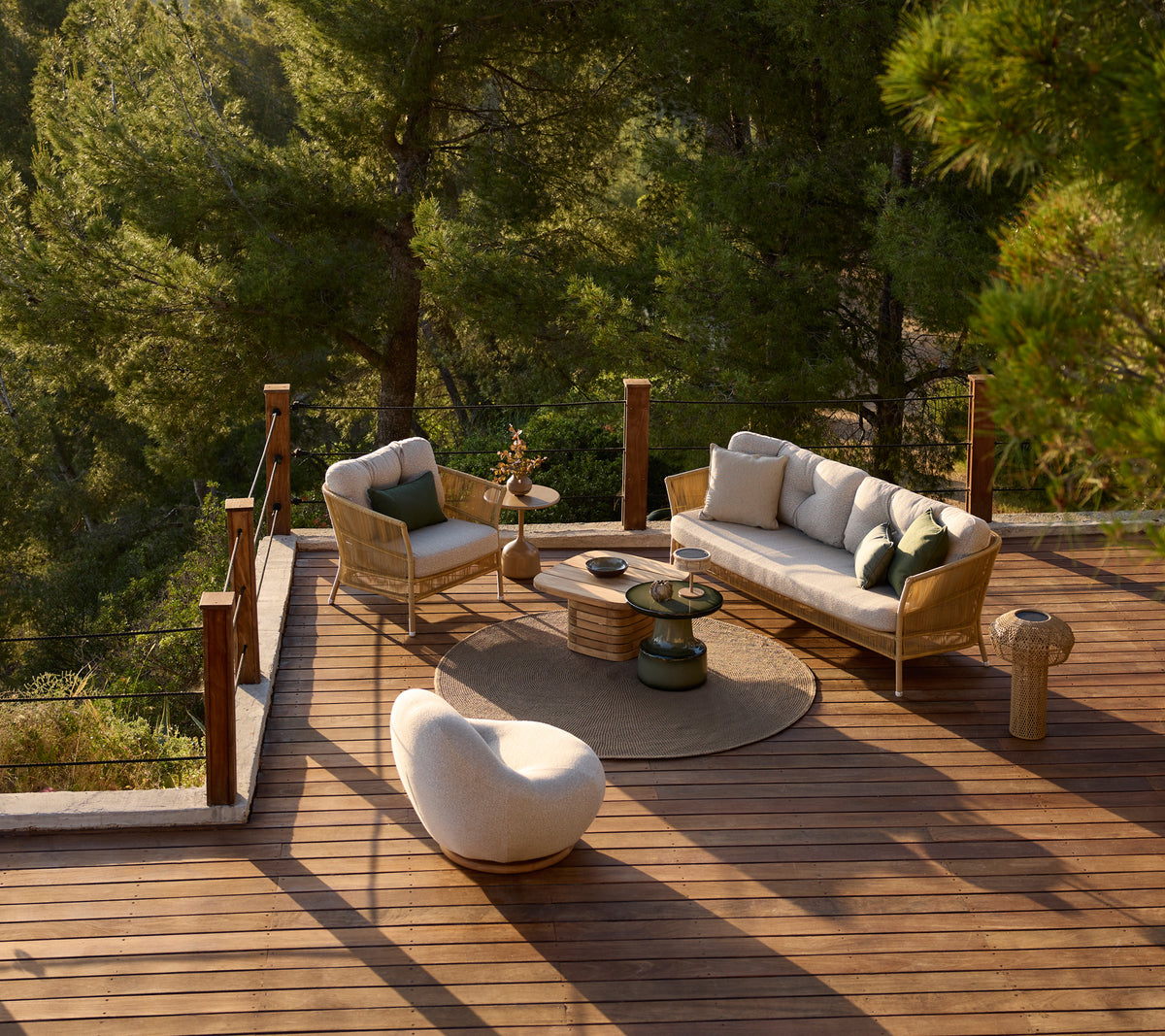Cane-line Gem Chaise Lounge tournant à 360° (54005)