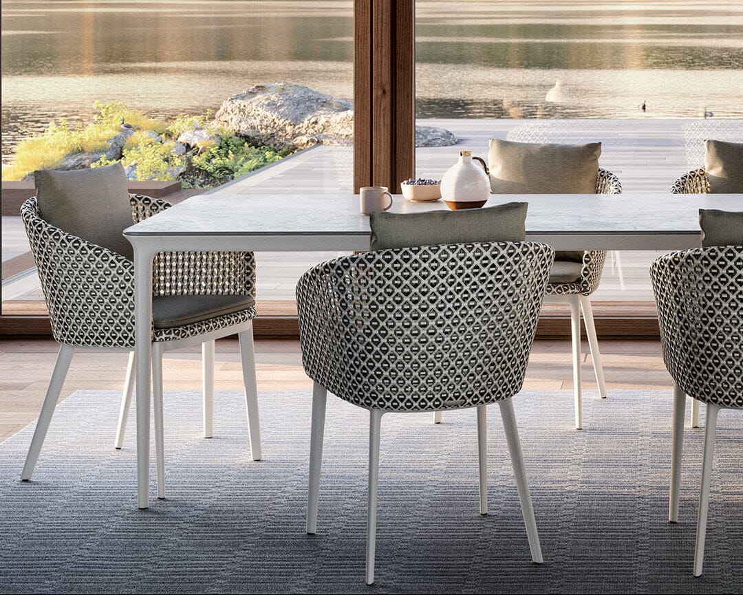 Dedon Mbrace ALU Fauteuil repas, Coussins en sus 