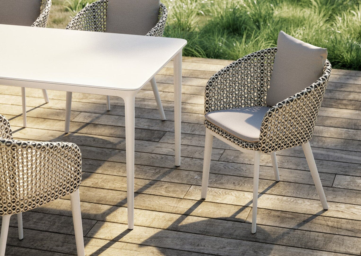 Dedon Mbrace ALU Fauteuil repas, Coussins en sus 