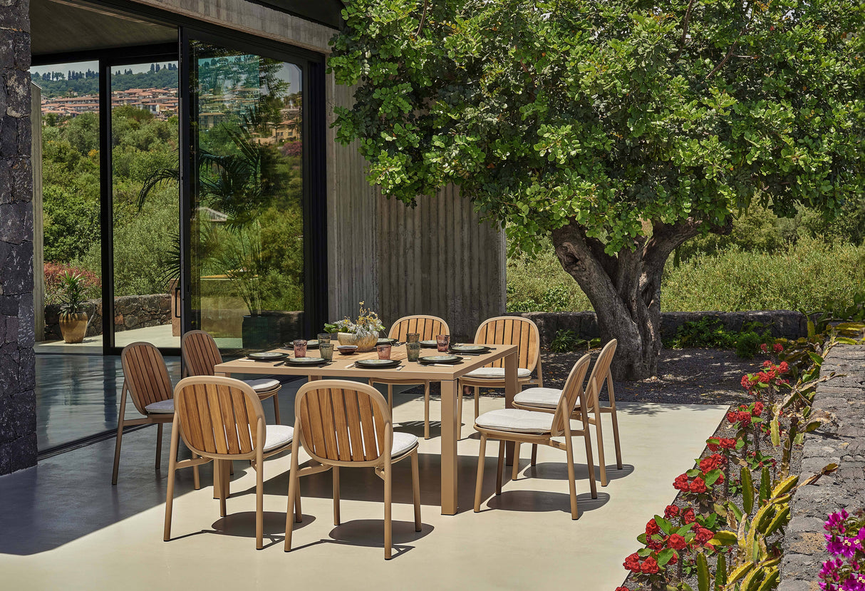 Emu 1039 Quadro Insertion en porcelaine pour Table repas 141x141cm 