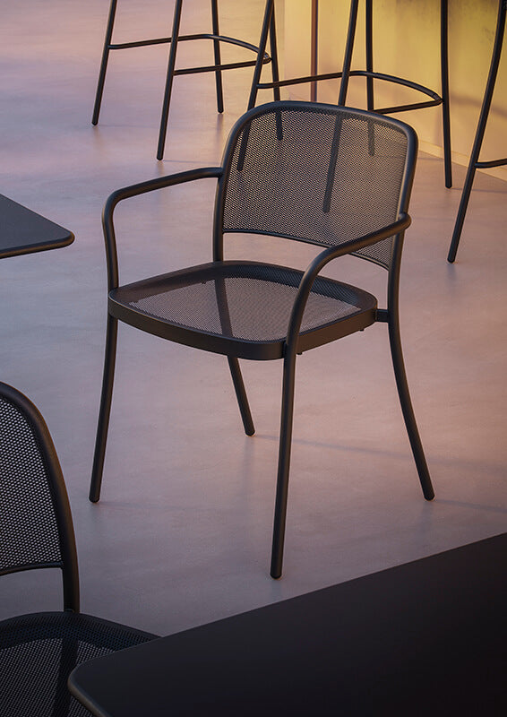 Emu 557 Café Fauteuil Repas