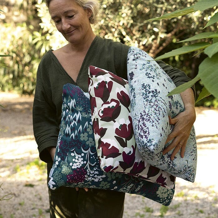 Fermob Bouquet Sauvage Coussin Outdoor Tulipe 44 x 44cm 