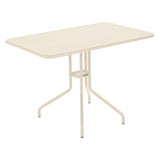 Fermob Pétale Table 110 x 70cm Beige latte E8 