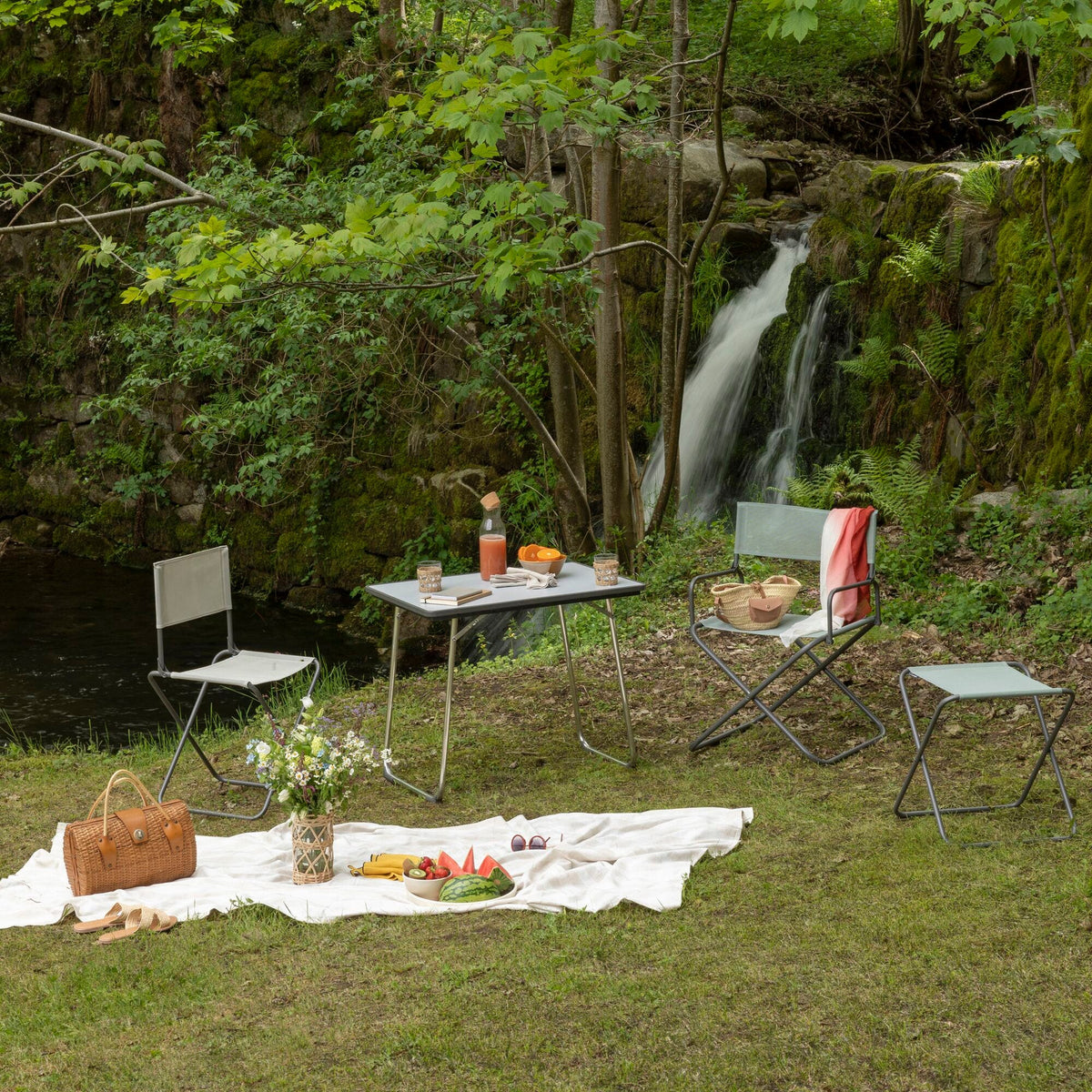 Lafuma Fidji Table de camping pliante 80x57cm ambiance