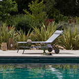 Lafuma Miami II Haut Lit bain de soleil haut Batyline Duo ambiance