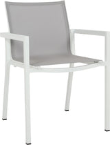 Les Jardins Amaka Fauteuil empilable Blanc / Toile Gris clair 