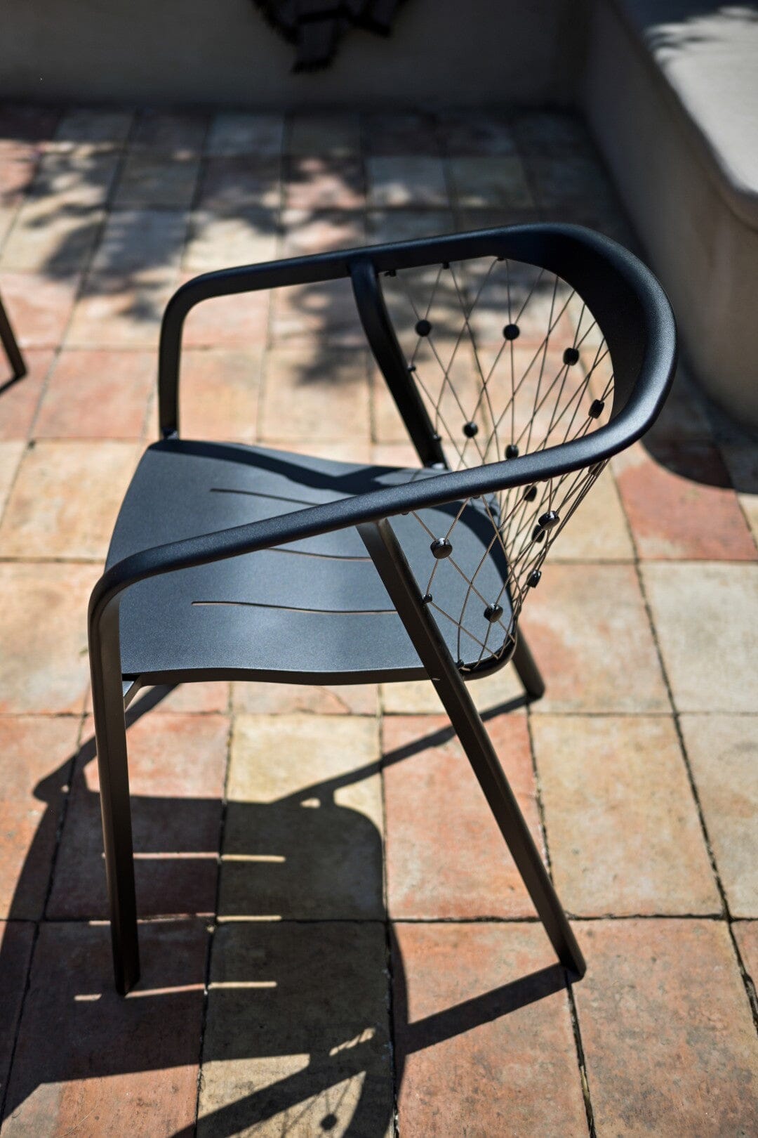 Les Jardins Chester Fauteuil repas empilable 