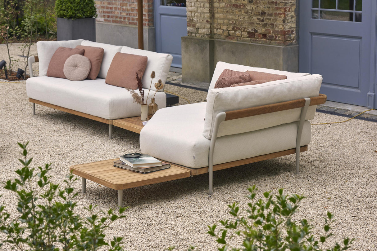 Manutti Flows Coffee Table 76x70cm h:22cm 