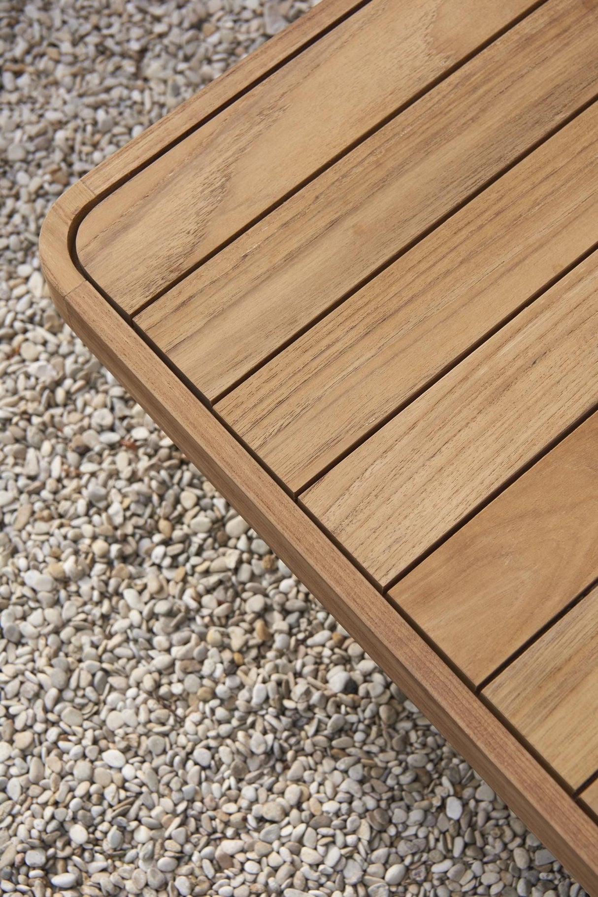 Manutti Flows Coffee Table 76x70cm h:22cm 