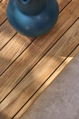 Manutti Flows Coffee Table 76x70cm h:22cm 