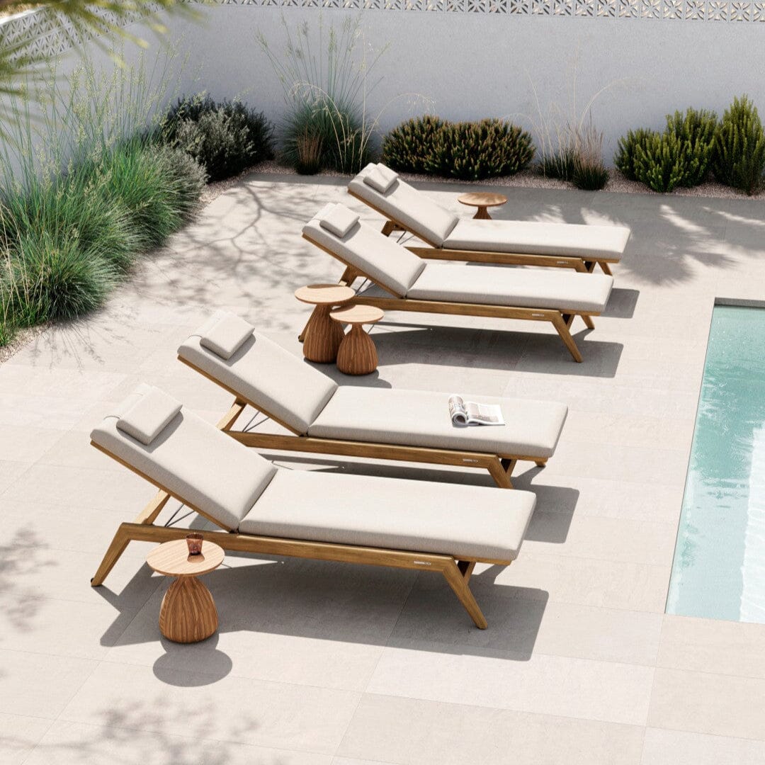 Manutti Sunrise Lounger Teak sans accoudoirs, coussins en sus 