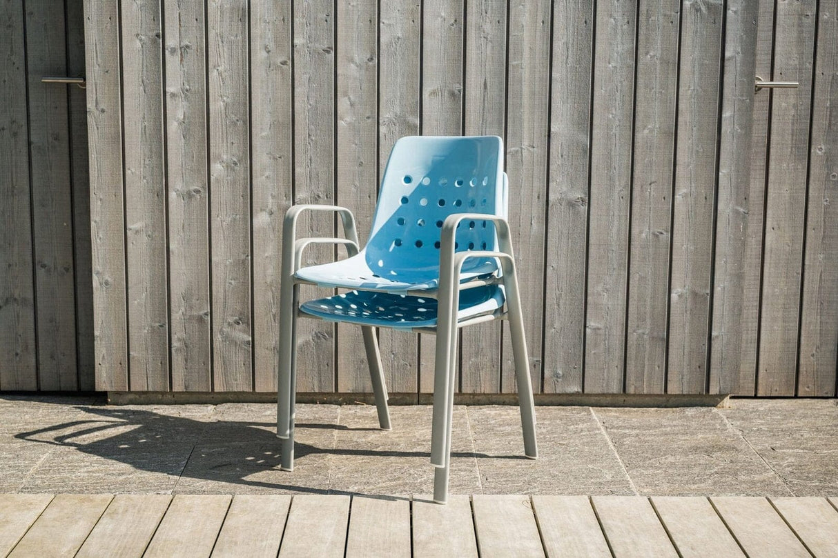 Schaffner Bermuda Fauteuil repas avec accoudoirs tubes ovales 