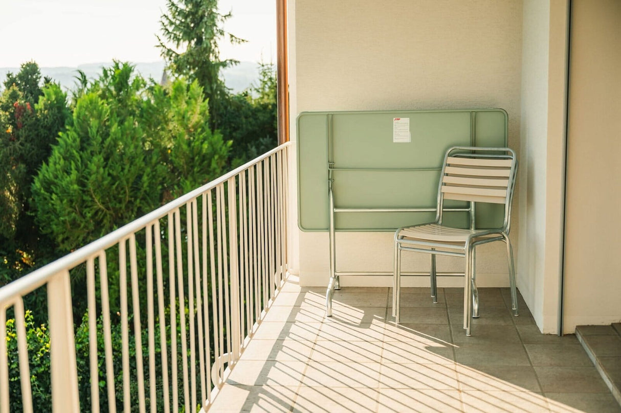 Schaffner Rigi Table repas rabattable 120x70cm 