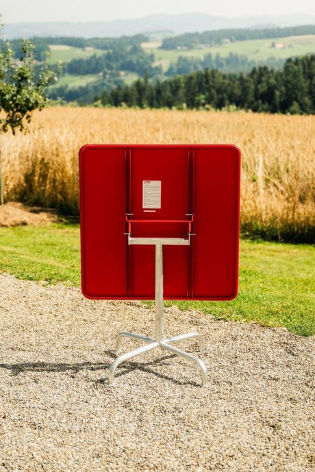 Schaffner Rigi Table repas rabattable 70x70cm 
