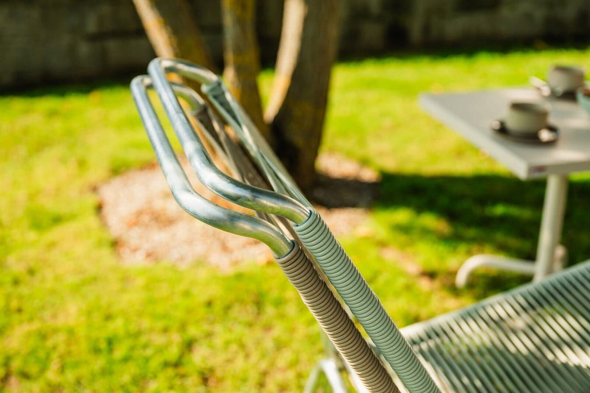 Schaffner Säntis Chaise basse Haut dossier Spaghetti 