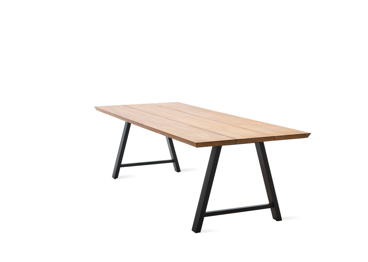 Vincent Sheppard Matteo dining table – Untreated teak