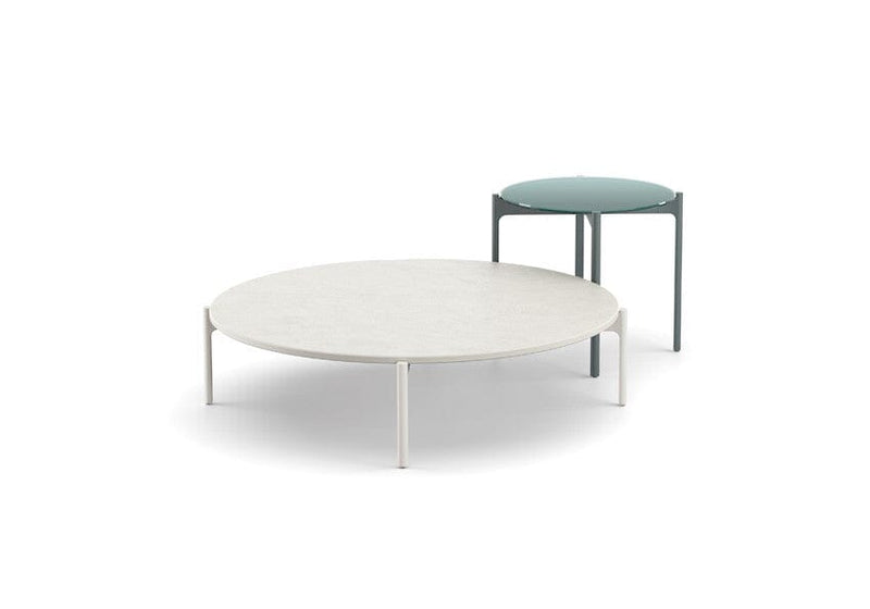 Dedon Izon Set Side Table / Table d'appoint Ø54,5cm, avec glass plateau en Nori 