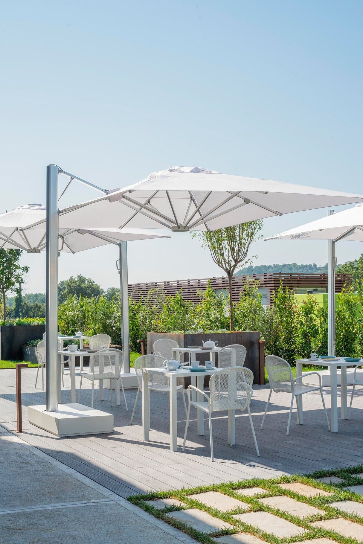 Emu 890 Nova Table Haute 70x70cm H:105cm 