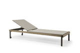 Ethimo Allaperto Urban Chaise longue Coffee Brown + Pickled Teak Ethitex Cappuccino 