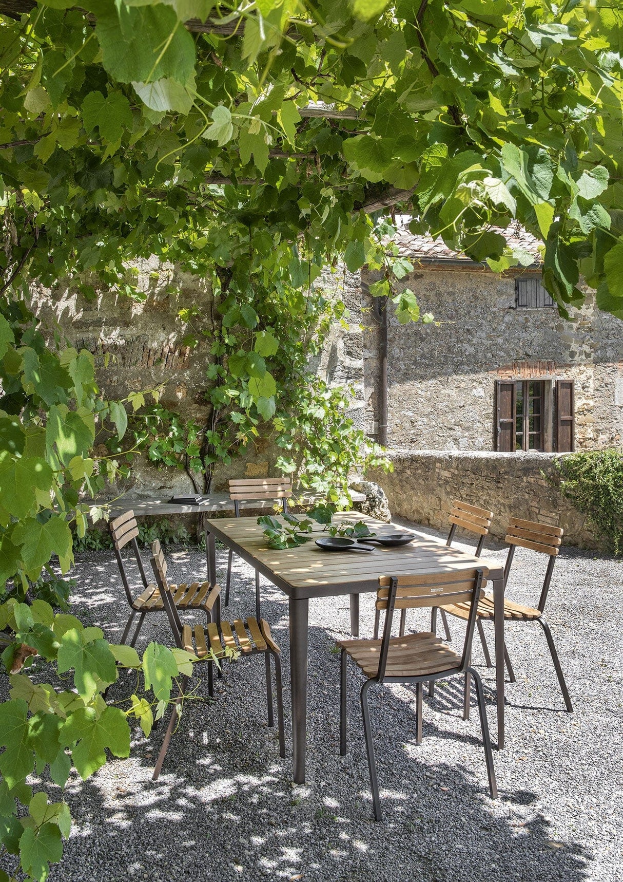 Ethimo Laren Fauteuil repas empilable 