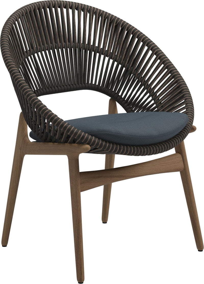 Gloster Bora Dining chair - Fauteuil repas Teck / Wicker Umber Grade D (ST) Tuck Denim 0157 