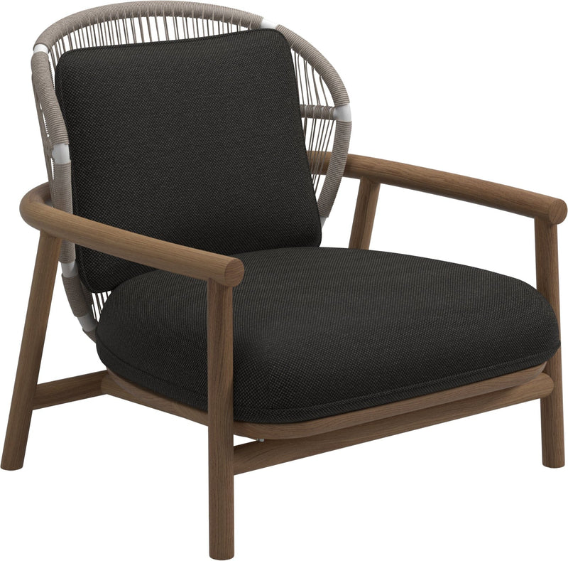 Gloster Fern Low Back Fauteuil club - Lounge Chair Bas dossier White / Dune Grade D (ST) Ravel Sable 0120 