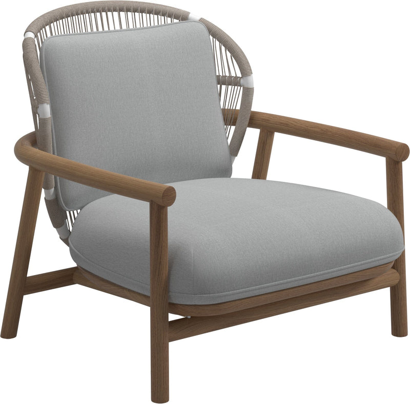 Gloster Fern Low Back Fauteuil club - Lounge Chair Bas dossier White / Dune Grade D (ST) Tuck Dust 0158 