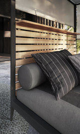 Gloster Grid Cabana avec Aluminium Back & Screens 