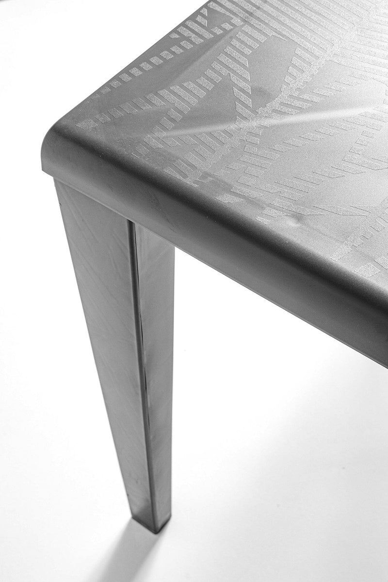 Grosfillex Alpha Table repas 150x90cm 