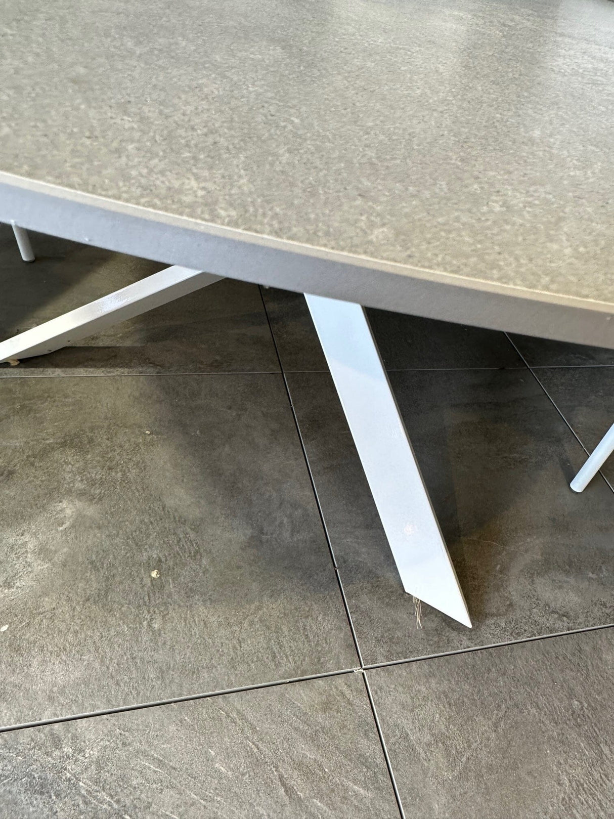 Luiz Pato Table repas Ø150cm plateau céramique 12mm 