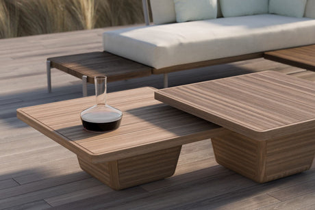 Manutti Cobi Coffee Table 79x79cm Hauteur: 37cm 